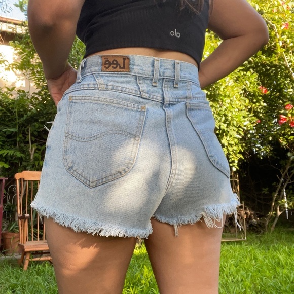Vintage lee denim cutoff shorts - Picture 1 of 7